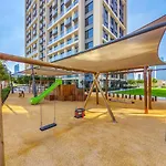 Primestay - Burj Royale 3Br Plus Maids