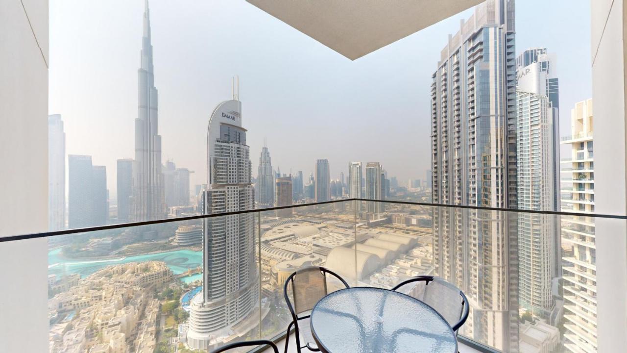 Primestay - Burj Royale 3br Maids Apartment Dubai