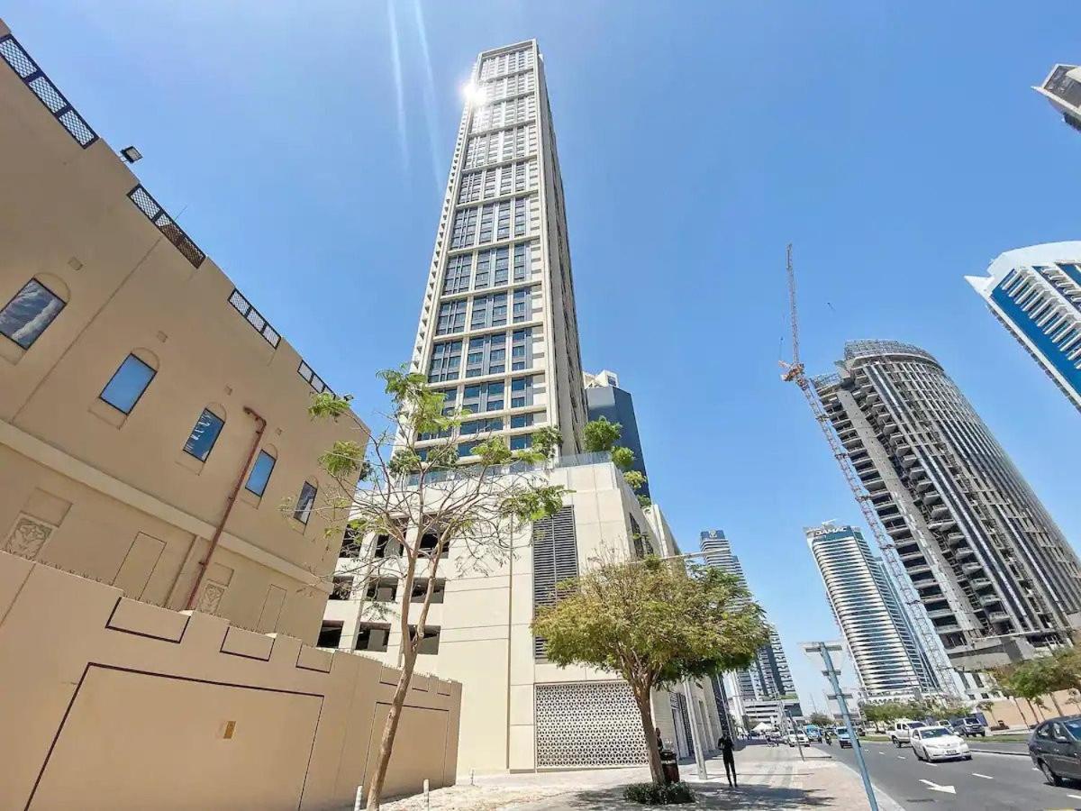 Primestay - Burj Royale 3br Maids *